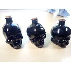 Pre Owned Black Glass SKULL Decanter w/Cork Top for Use or Display Decor set 3